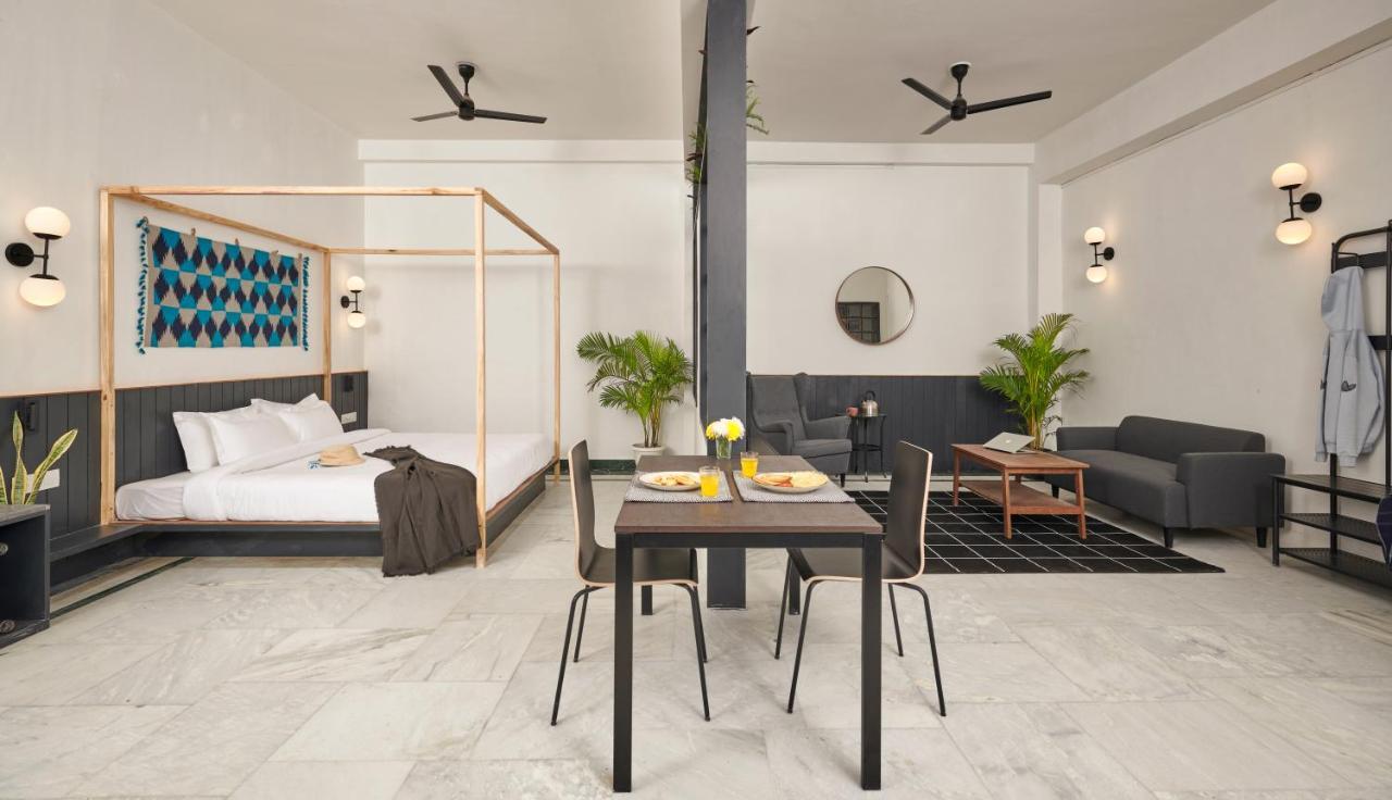 Ferienwohnung Poshtel VNS Varanasi Exterior foto