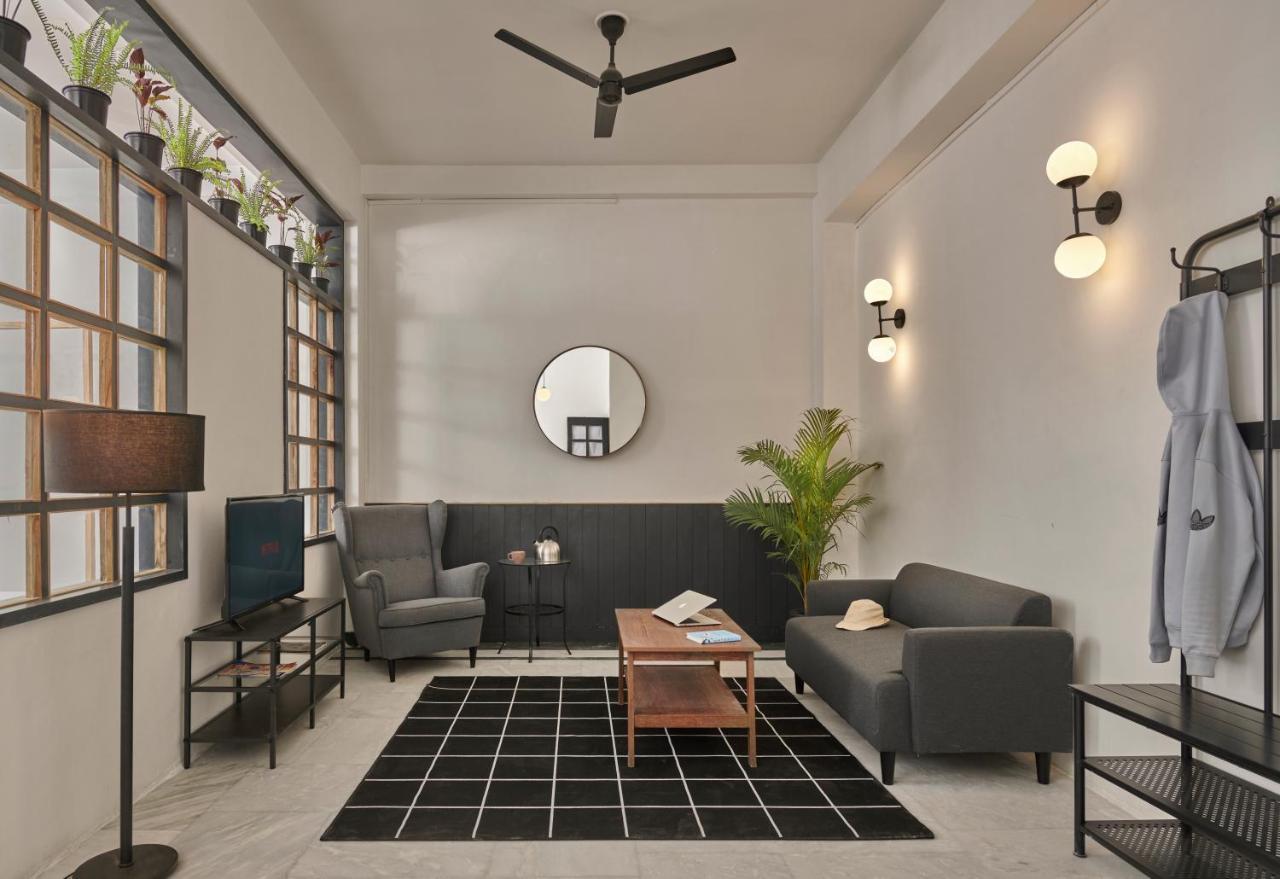 Ferienwohnung Poshtel VNS Varanasi Exterior foto