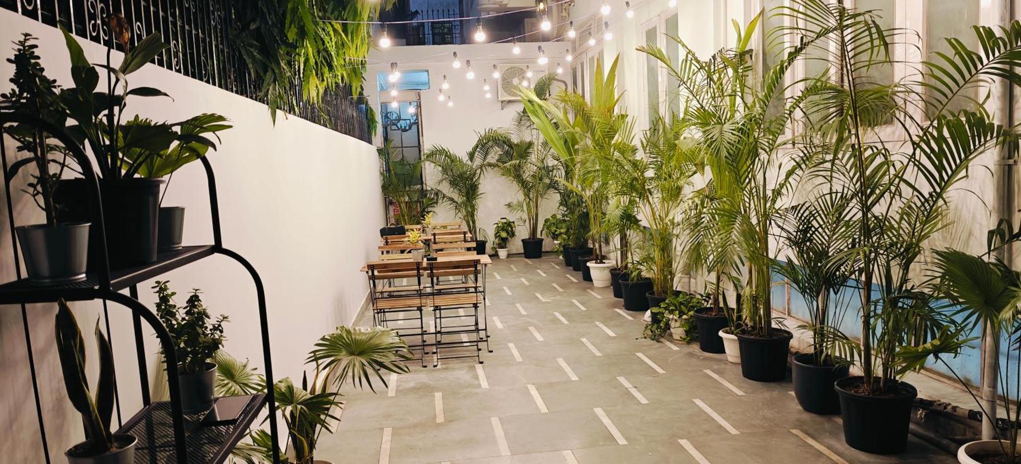 Ferienwohnung Poshtel VNS Varanasi Exterior foto